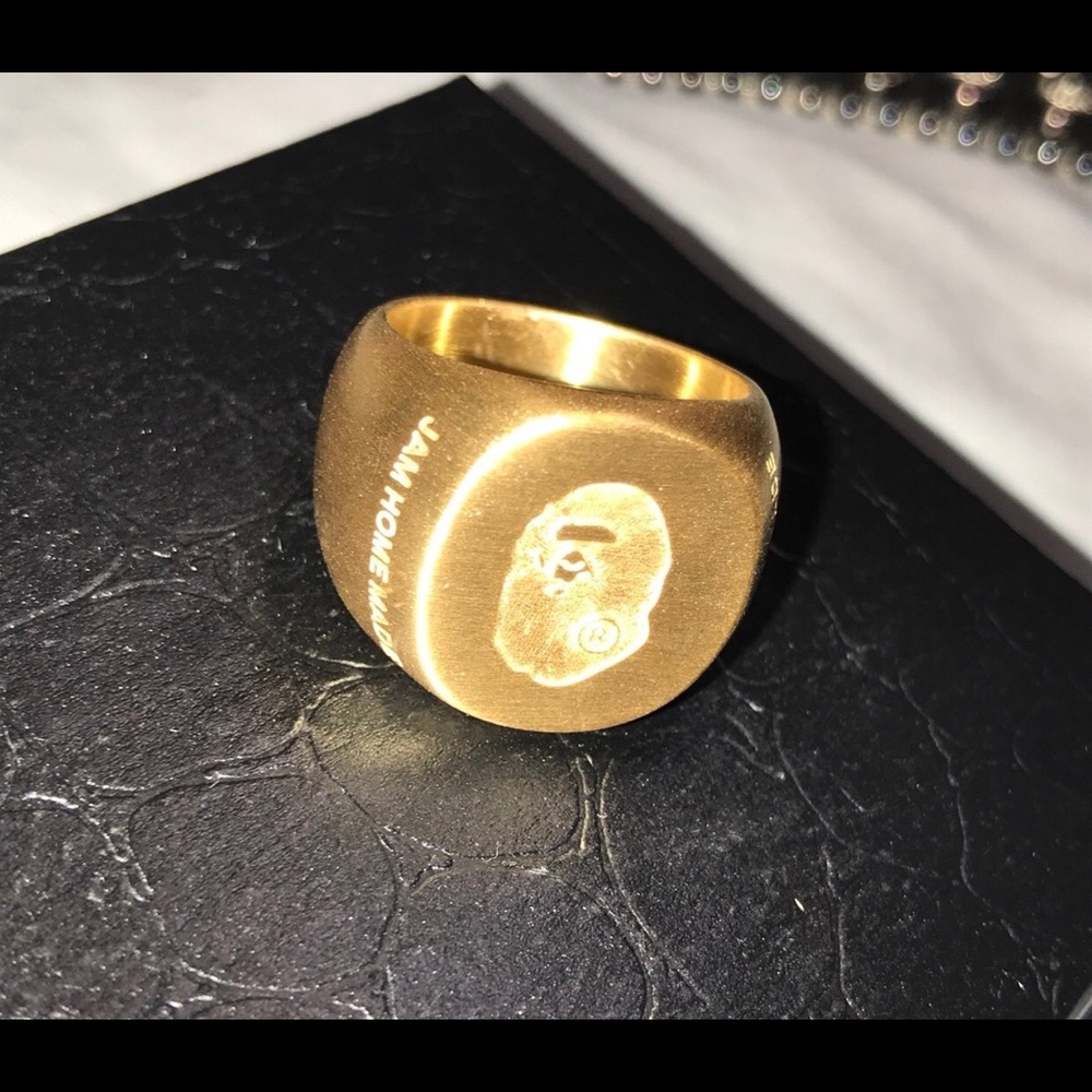 EXCLUSIVE BAPE RING LIMITED AND RARE